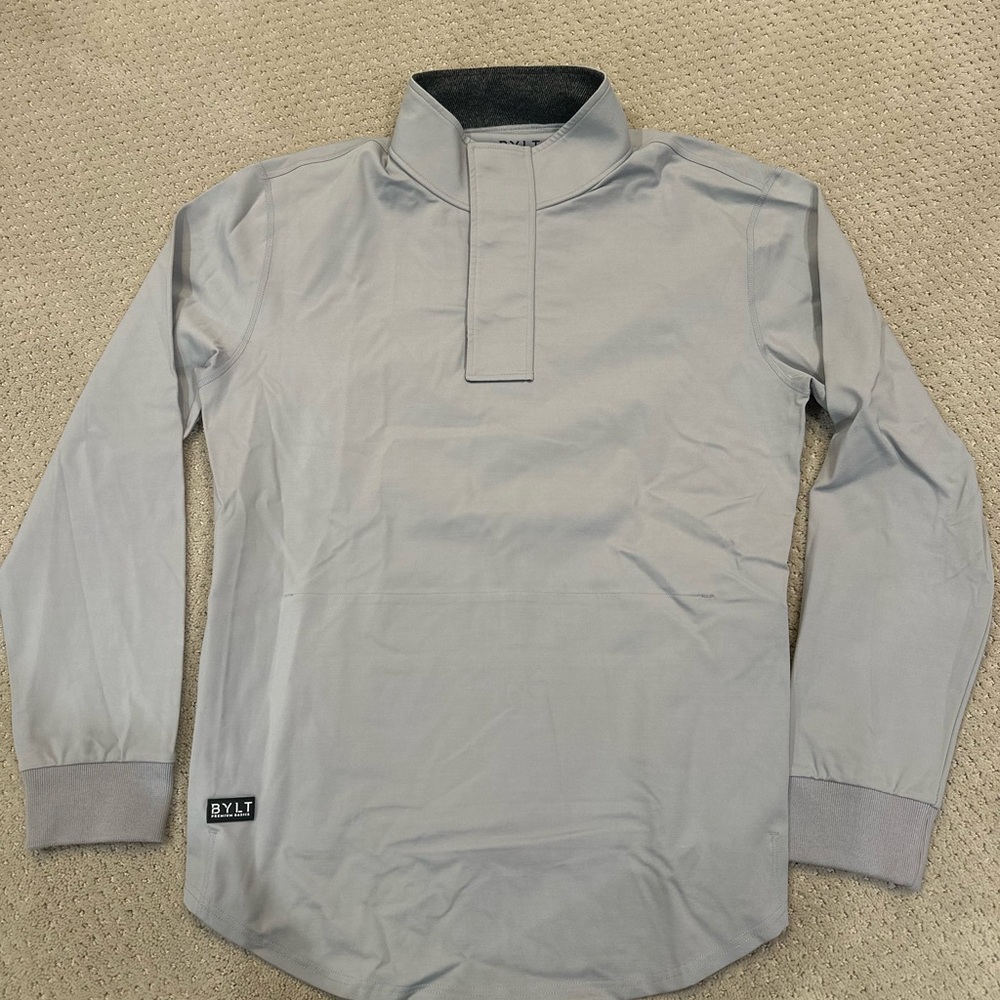 Men's Gray BYLT long sleeve Shirt/snow boarding/ski sweat shirt
